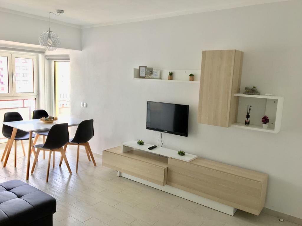 Luz Apartments ポルティマン エクステリア 写真